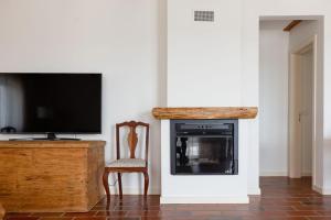 WHome Countryside Charm Near Wedding Venue w BBQ Patio