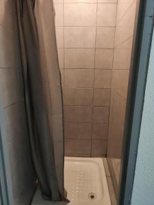 Hotels Hotel Les 4 Chenes : photos des chambres