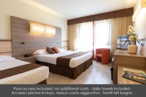 Triple Room with Pool Access room in Nilhotel