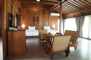 Ijen Estate Resort And Villa