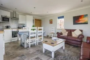 Bainvalley Cottages - The Shamba, sleeps 4 - Edlington