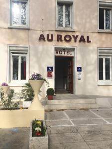 Hotels Au Royal Hotel : photos des chambres