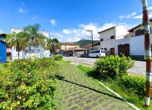 Vista para Orla 3 Qts à 500m da Praia