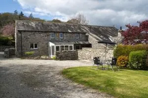 Manor Farm Barn Cottage - 伯顿