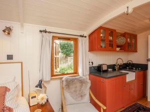 Spindleberry Hut