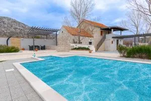 Villa Biokovska - Papići