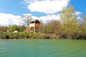 Villages vacances Les Etangs de la Bassee : photos des chambres