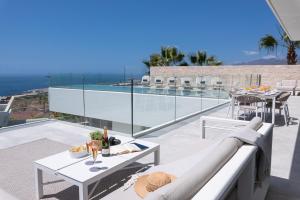 KARAT Villa Zambrano - INCLUDES GOLF CART