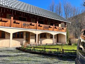 Chalets Le Catelan : photos des chambres