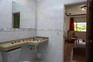 Hotel Anamichu Suites