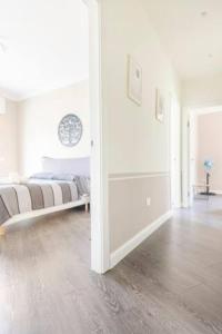 Poste Rooms 28