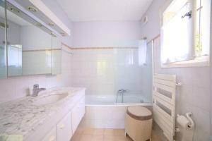 Appartements Villa les lauriers - domaine des lauriers by Halldis : photos des chambres