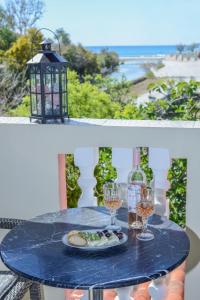 Zefiros by sea