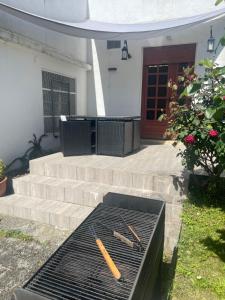 Studio 35m2 terrasse et jardin quartier calme au centre ville de Lourdes