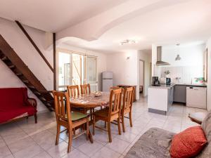 Maisons de vacances Holiday Home Felicite by Interhome : photos des chambres