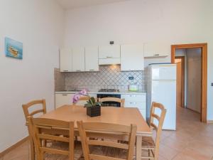 Holiday Home Erica by Interhome img8