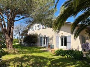 Villas Maison de charme avec piscine : photos des chambres