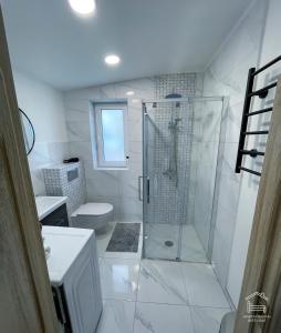 Apartamentai Biržuose, Cozy Modern Bungalows