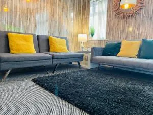 Holywell Apartment - Luxury One Bedroom Apartment - 霍利韦尔