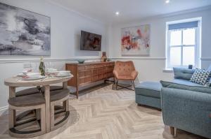 The Cwtch - 2 Bedroom Apartment - Tenby