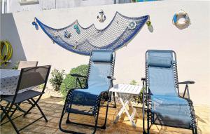 Maisons de vacances Nice Home In Royan With 2 Bedrooms : photos des chambres