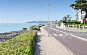 Maisons de vacances Nice Home In Royan With 2 Bedrooms : photos des chambres