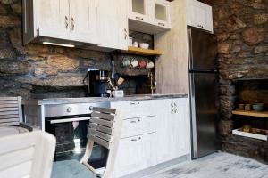 by karakas Γαστρί