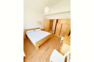 Waldstrasse 12 Ferienwohnung 11