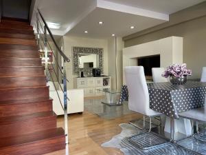 URBANIZACIÓN CRUCEIRO NOVO