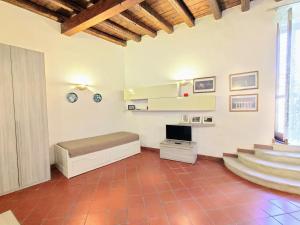 Apollonion HH above Apollos temple Ortygia