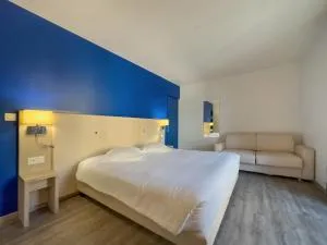 Hotel De La Gare - 坎佩尔