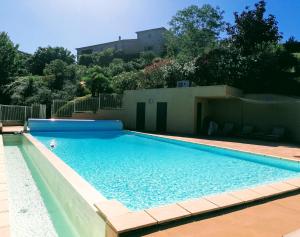 Maisons de vacances Gites le mas clementine Le Coquelicot : photos des chambres