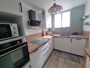 Enjoy en Champagne maison calme au milieu du vignoble avec parking gratuit