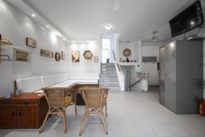 Hanioti Margi Summer House by Luxlikehome