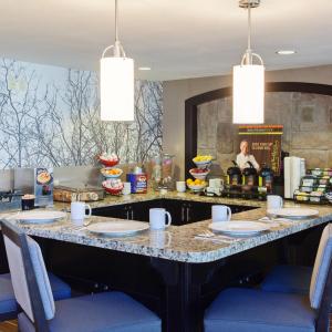 Staybridge Suites Fairfield Napa Valley Area by IHG