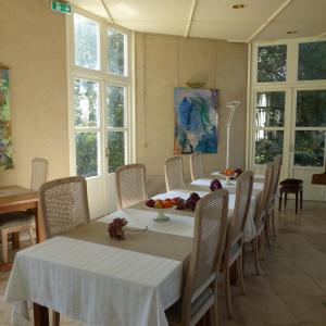 Hotels Chateau de Bazeilles : photos des chambres