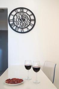 CIBELES...Estudio en el Paseo Marítimo....wifi