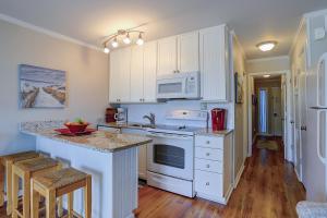 Sea Cabin 131-B