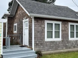 Mimi's Hideaway - Toledo