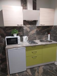 Сучасні апартаменти Палац Спорту