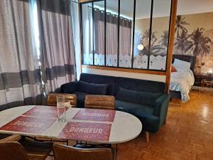 Sous les Etoiles - dans le plus haut gratte-ciel avec parking en sus