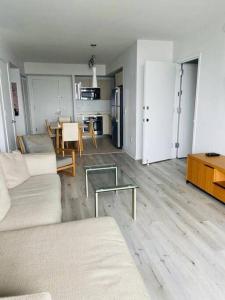 Miami Beach Apartment with Incredible Views 02A