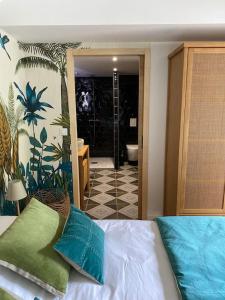 LE CLOS DAUPHINAIS Chez Laurette