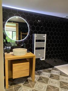 LE CLOS DAUPHINAIS Chez Laurette
