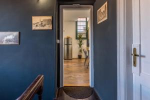 The Heart of Palace Apartment