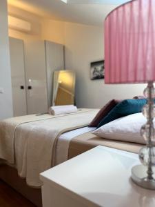 Apartments Four You-with sea view