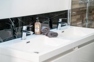 Appartements VILLA GABY - Rare 6 Personnes - Localisation Ideale : photos des chambres