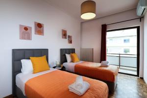 Central apt. with parking - 3 min from old port