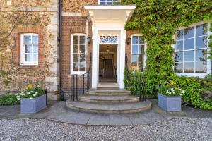 Butley Priory Farmhouse