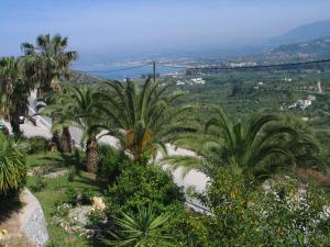 Standard Triple Room with Sea View room in Alkion